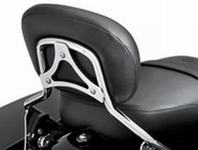 バックレストを装着する